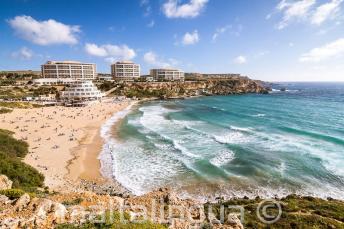 Vue de la plage Golden Bay à Malte