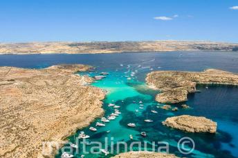 Photo aérienne de Blue Lagoon, Comino, Malte